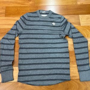 Abercrombie & Fitch sweatshirt size L